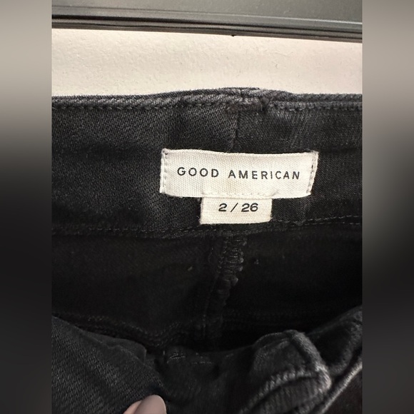 Good American Good Legs Button Fly Crop Mini Bootcut Jeans (2/26) - Picture 4 of 7